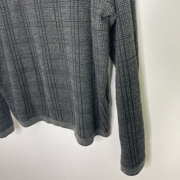 VINTAGE Pierre Cardin plaid print merino wool blend sweater - Picture 3 of 7